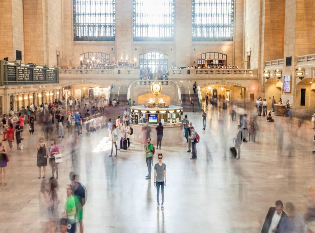 Why People Use These Wallpapers: A Form of Digital Identity